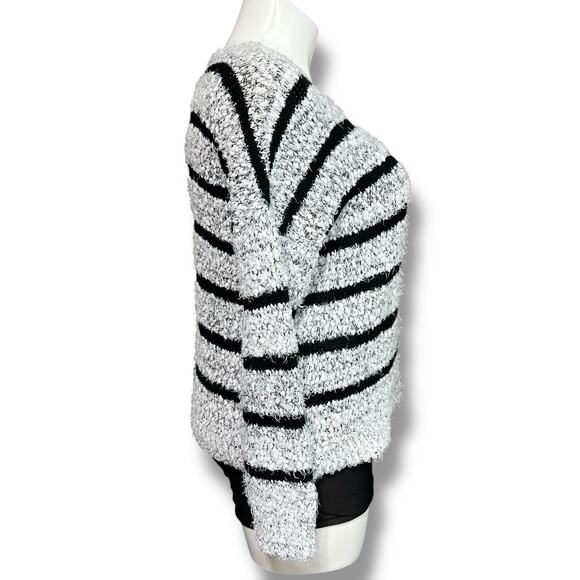Relativity Womens Chunky Knit Sweater Pullover Crop Top Black White Stripes XL - Picture 2 of 8